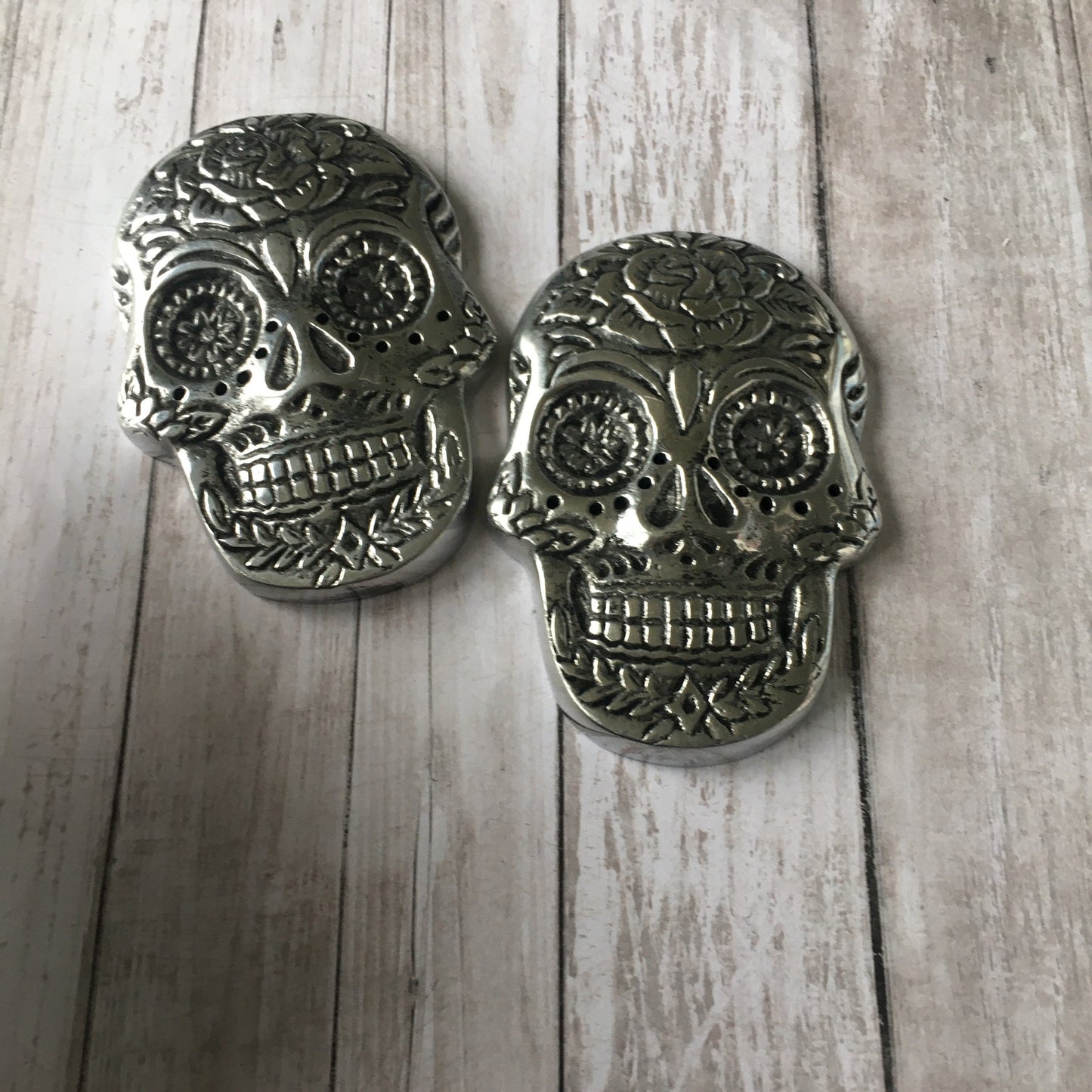 The Day of the Dead Skull Incense Holder